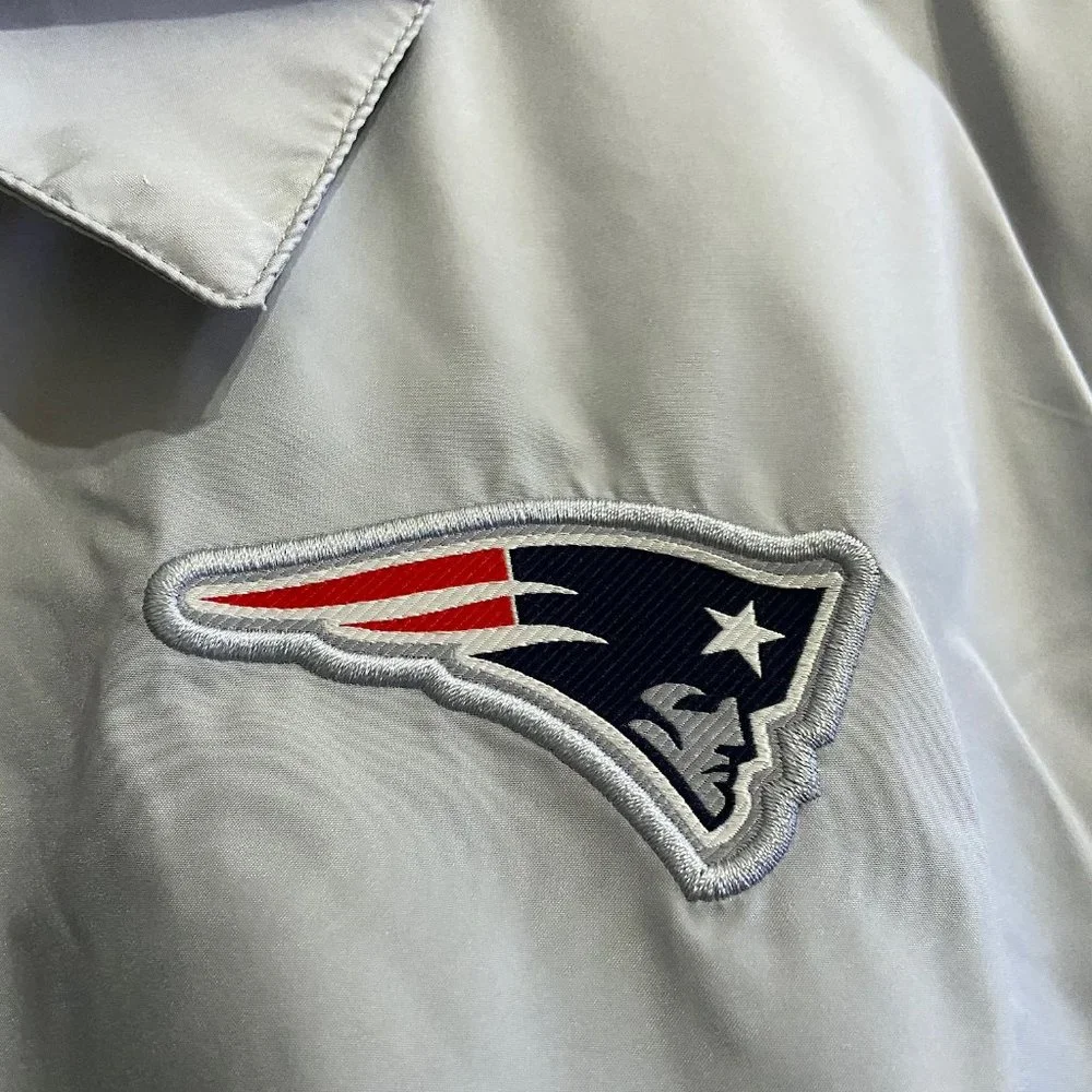 Nike NFL New England Patriots On-Field Sideline Coaches Half-Zip Jacket Mens M